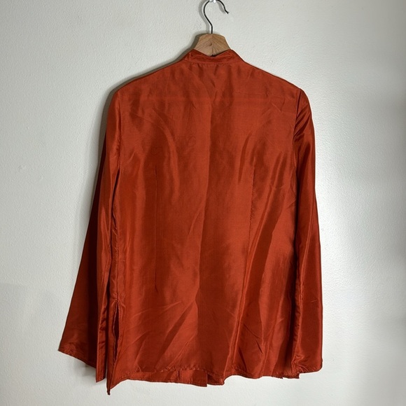 Vtg Beliza ladies embroidered detail with buttons long sleeve button up size M - Picture 9 of 9